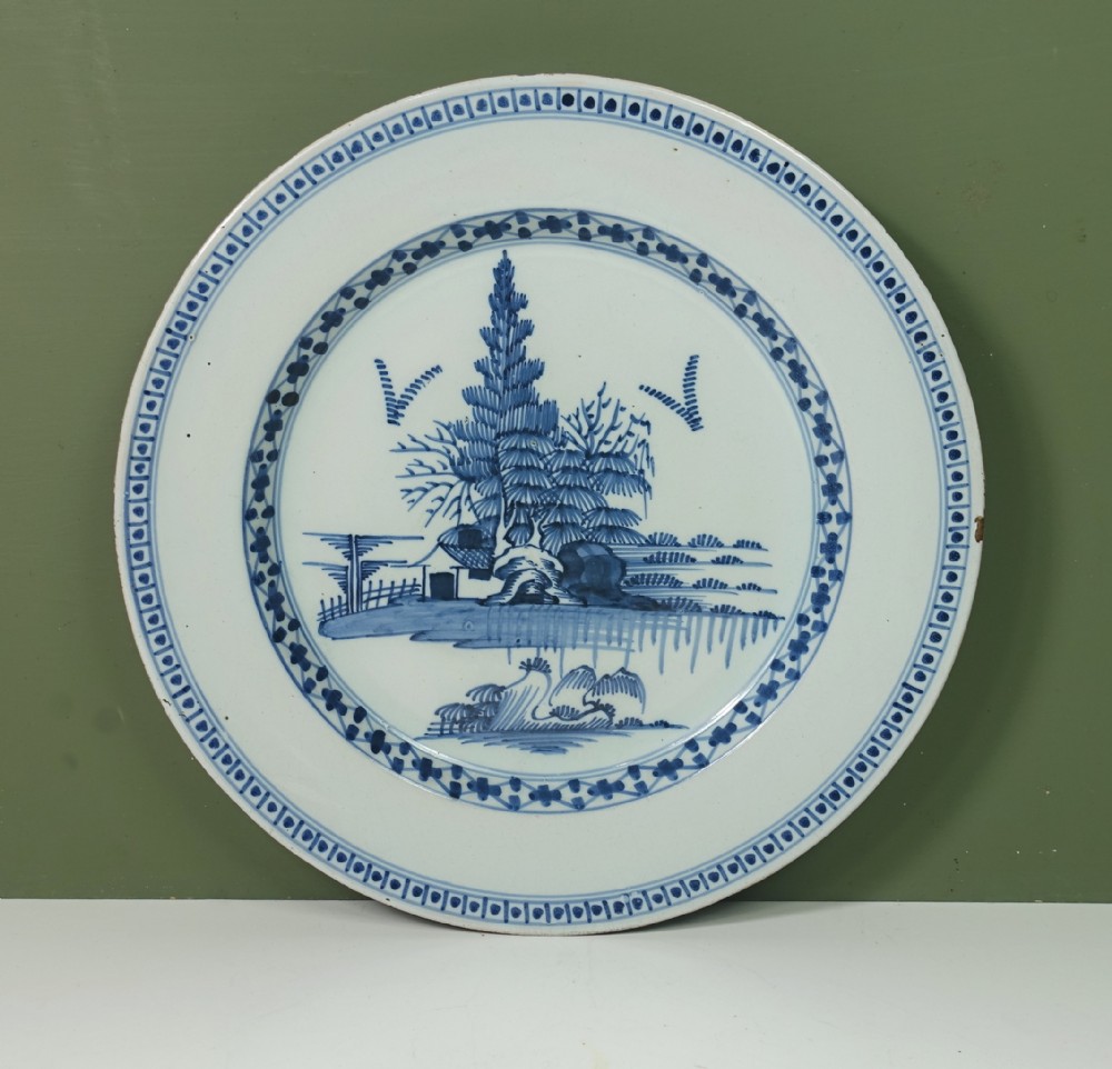 18TH C DELFT CHARGER
