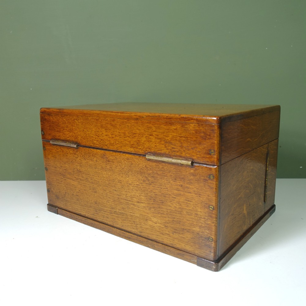 19TH C OAK CBOXED GAMES COMPENDIUM View VI