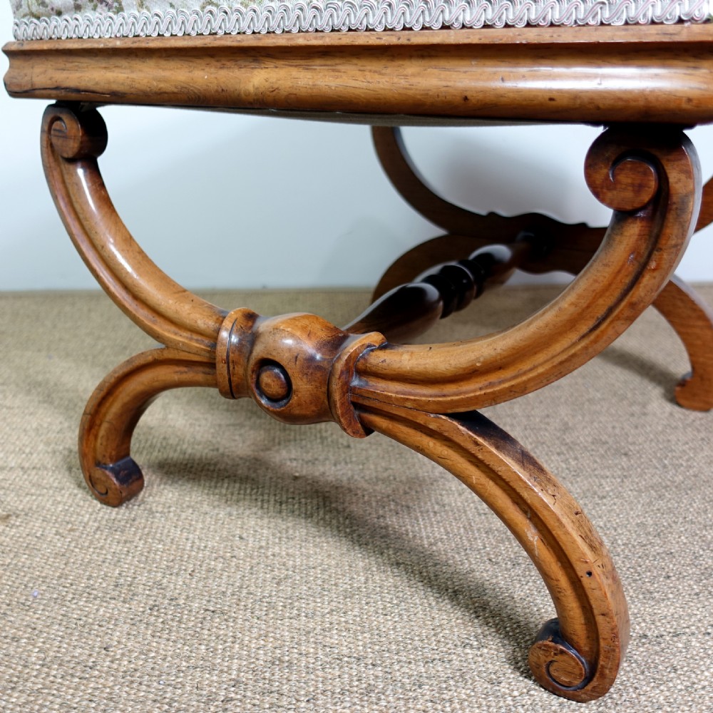 WILLIAM IV ROSEWOOD STOOL View II
