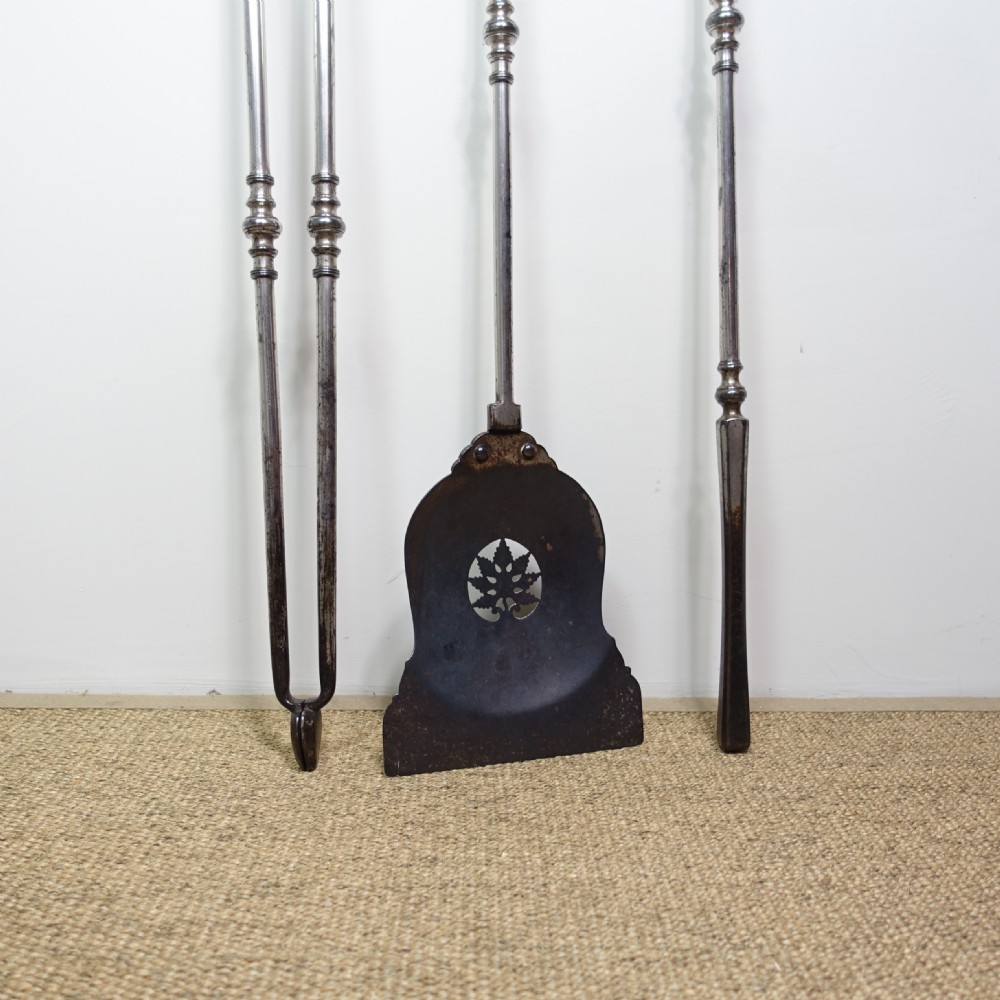SET OF GEORGE III BRASS & STEEL FIRE TOOLS View II