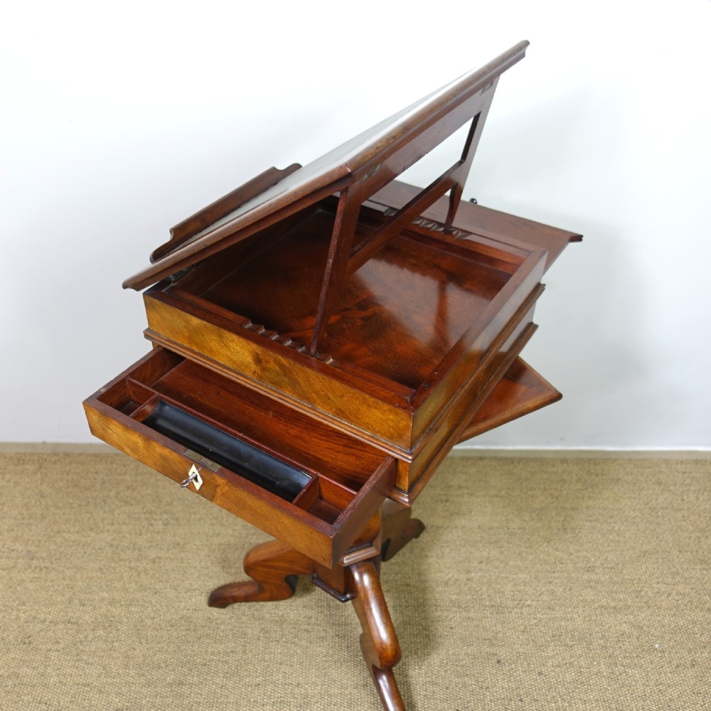 UNUSUAL EARLY 19TH C MAHOGANY READING TABLE View V