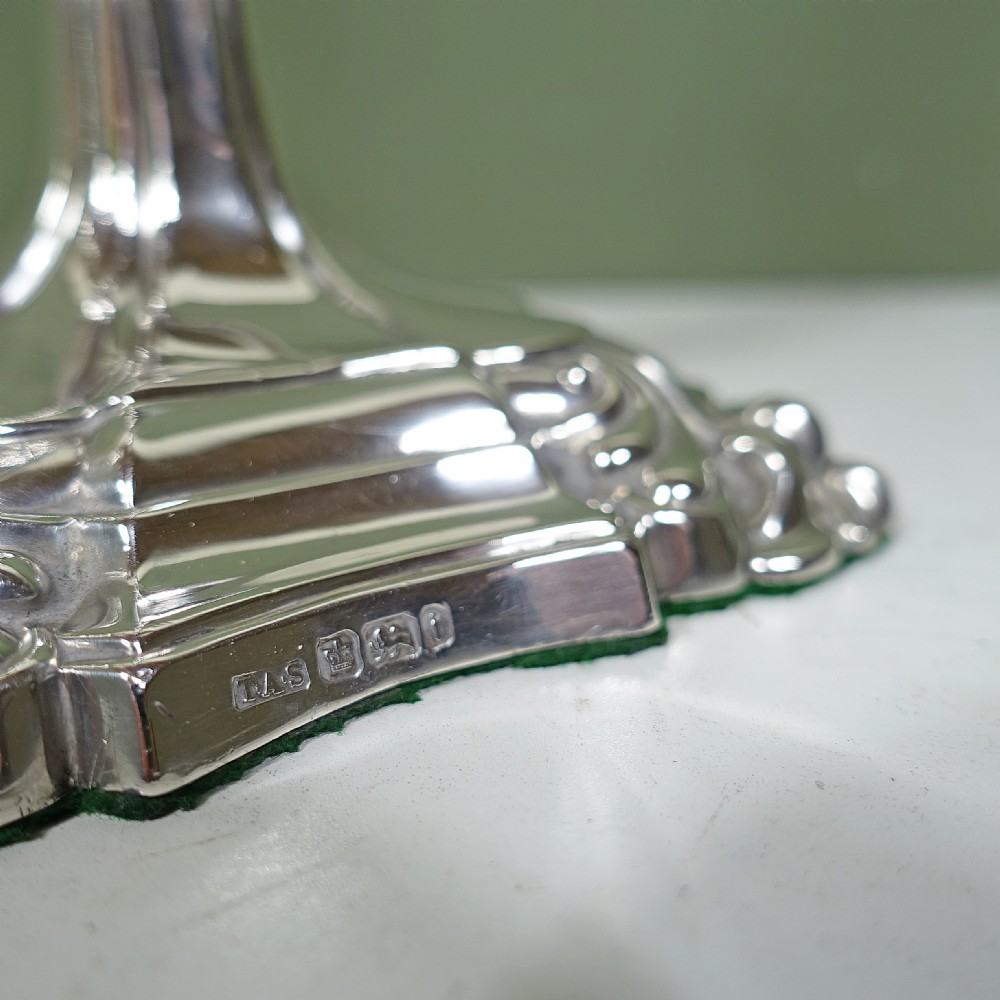 PAIR OF SILVER CANDLESTICS SHEFFIELD 1901 View III
