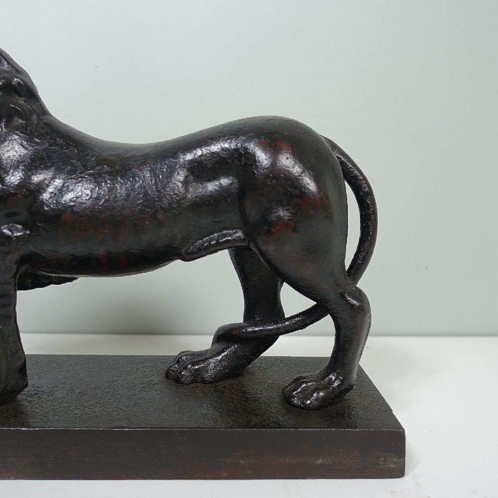 MID 19TH C CAST IRON MEDICI LION View II