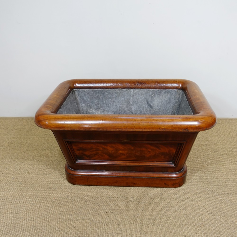 EARLY 19TH C MAHOGANY  WINE COOLER View II