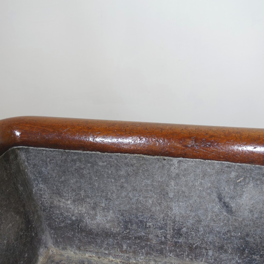 EARLY 19TH C MAHOGANY  WINE COOLER View IV
