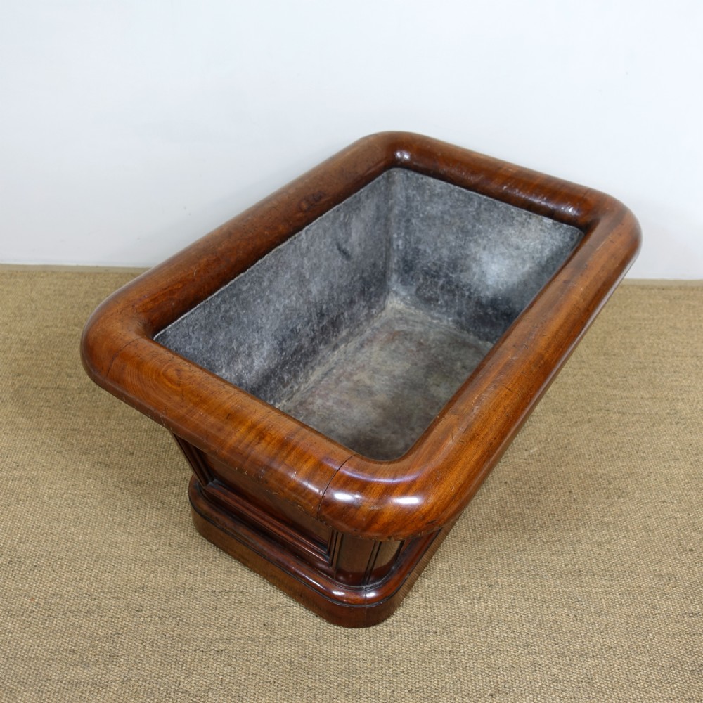EARLY 19TH C MAHOGANY  WINE COOLER View VII