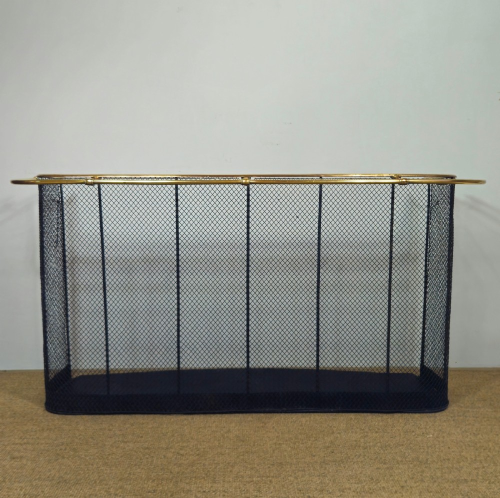 19TH C NURSERY GUARD, FIRE GUARD