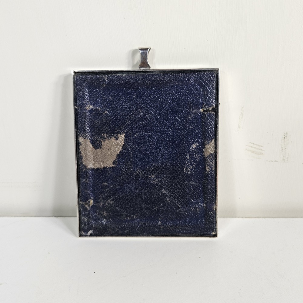 SILVER FRAME IN ORIGINAL LEATHER CASE View IV