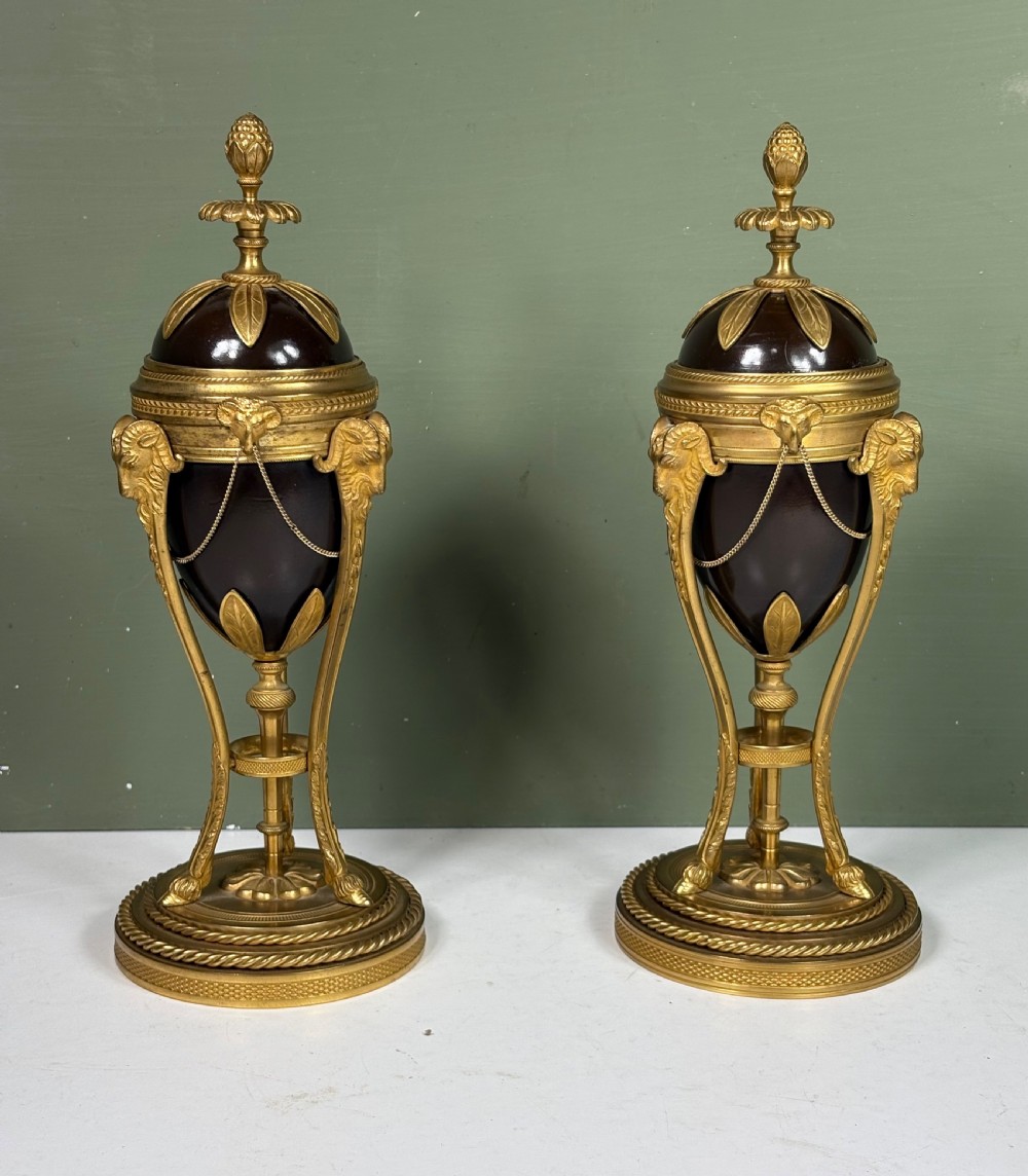 PAIR OF 19TH C BRONZE & ORMOLU CASSOULETTES 