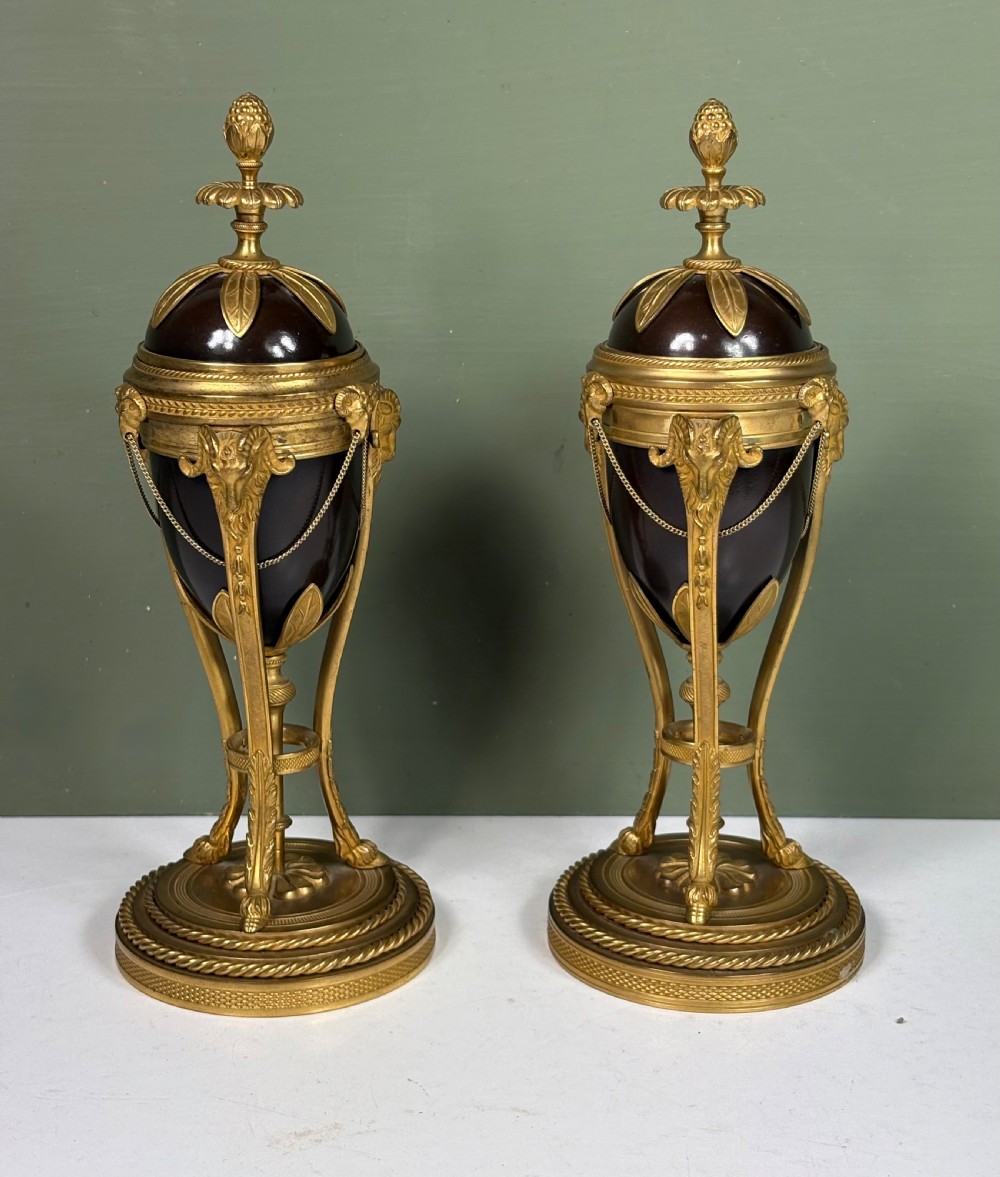 PAIR OF 19TH C BRONZE & ORMOLU CASSOULETTES  View II