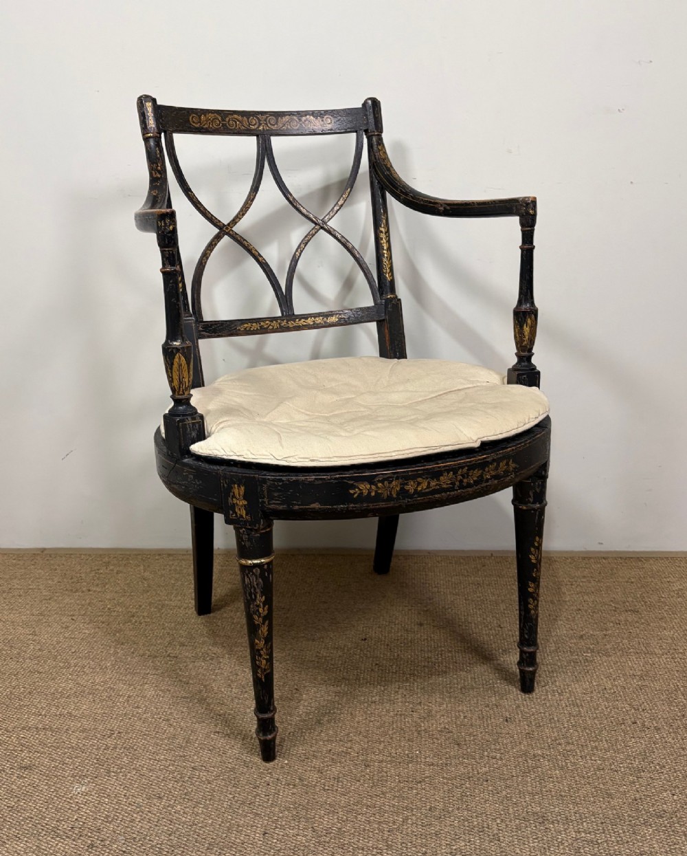 REGENCY OPEN ARM CHAIR