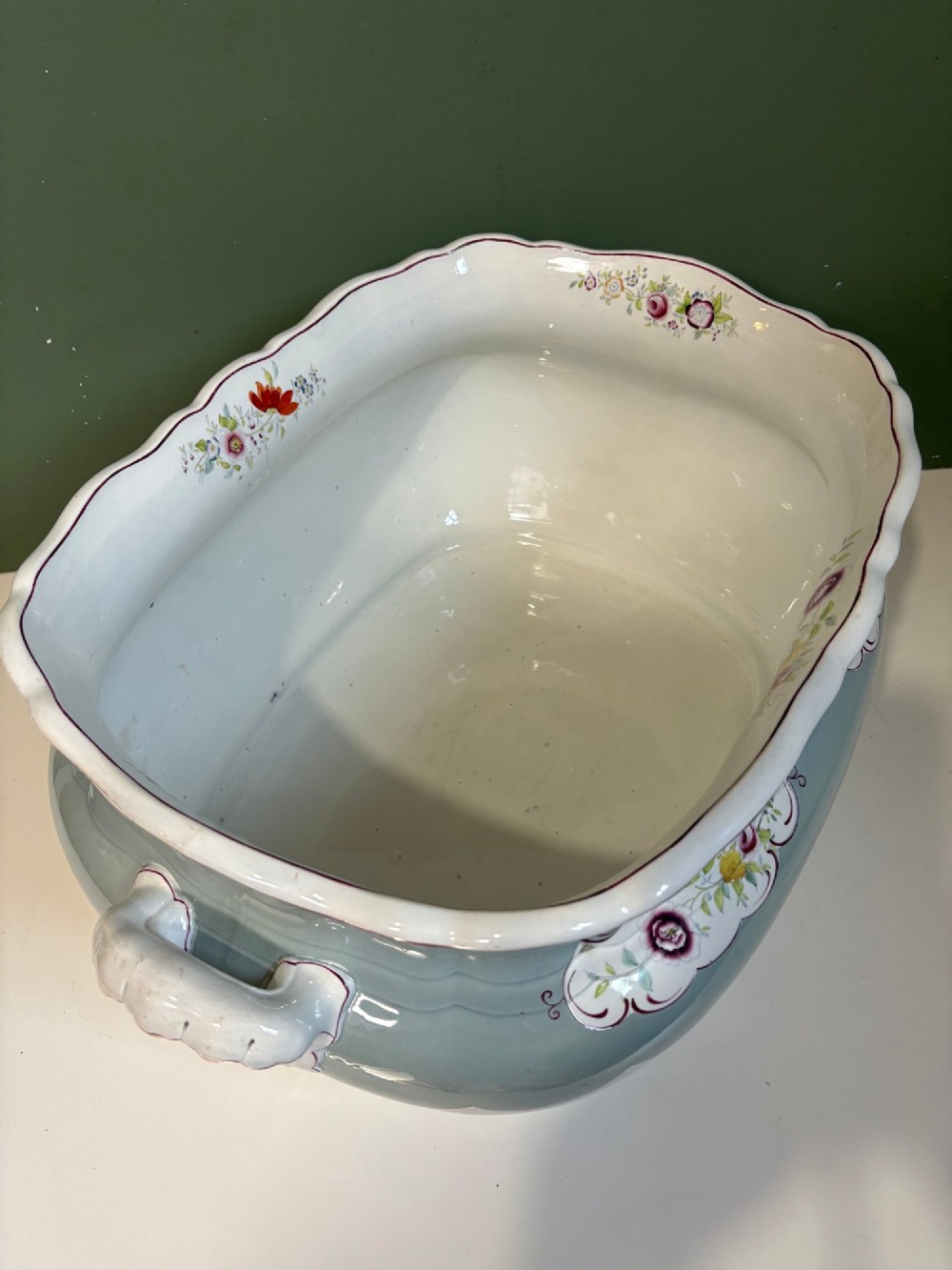 LARGE 19TH C FOOT BATH View V