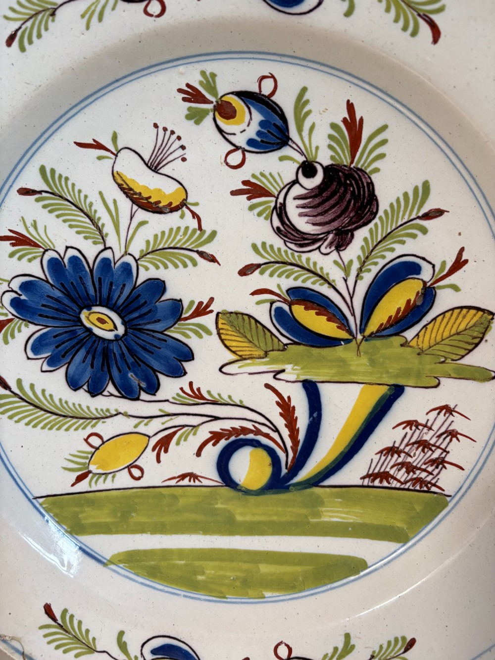 18TH C DELFT POLYCHROME CHARGER View III
