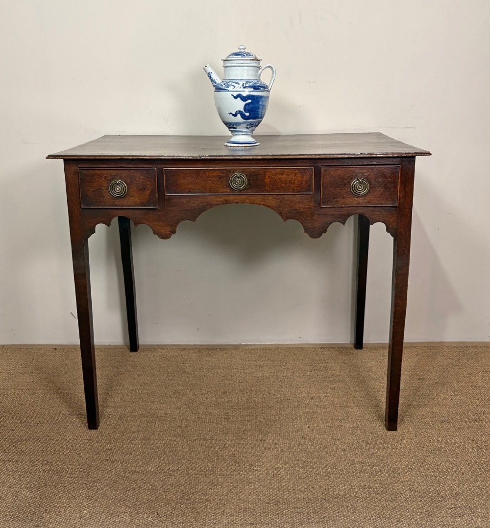 18TH C OAK SIDE TABLE, LOW BOY