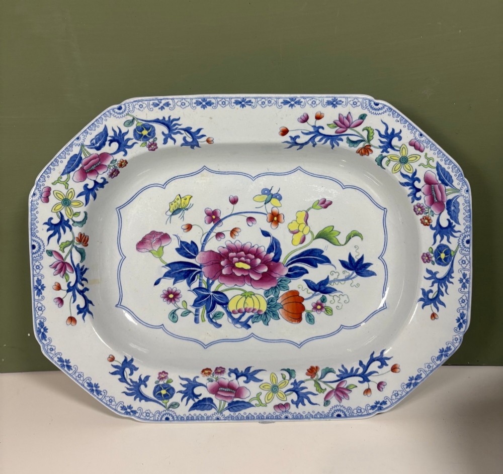 A nineteenth-century ceramic ironstone soup tureen with a patterned lid and matching undertray, decorated in polychrome floral chinoiserie motifs. View III