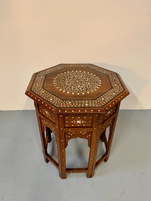 Hoshiapur Table
