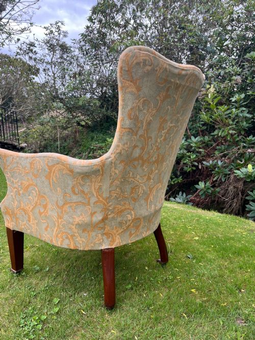 UPHOLSTERED ARMCHAIR - ADDITIONAL PHOTO 6