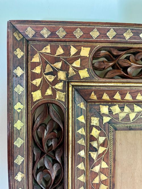 FINE HOSHIARPUR MIRROR FRAME
