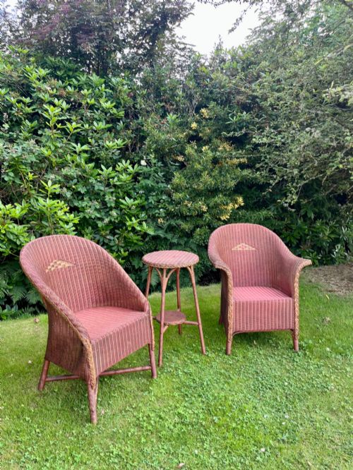 LLOYD LOOM TABLE AND CHAIR SET - ADDITIONAL PHOTO 1