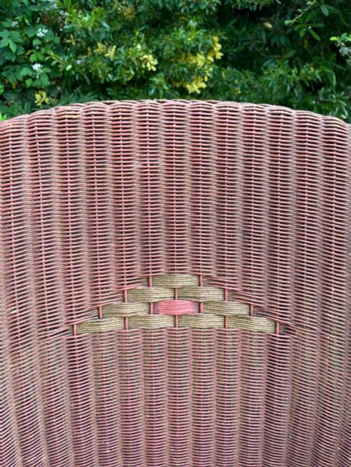 LLOYD LOOM TABLE AND CHAIR SET - ADDITIONAL PHOTO 9
