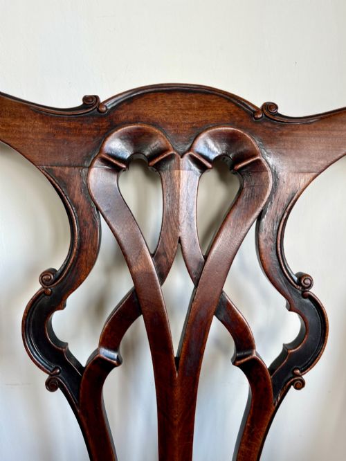 FINE GEORGIAN CHIPPENDALE PERIOD ARMCHAIR - ADDITIONAL PHOTO 2