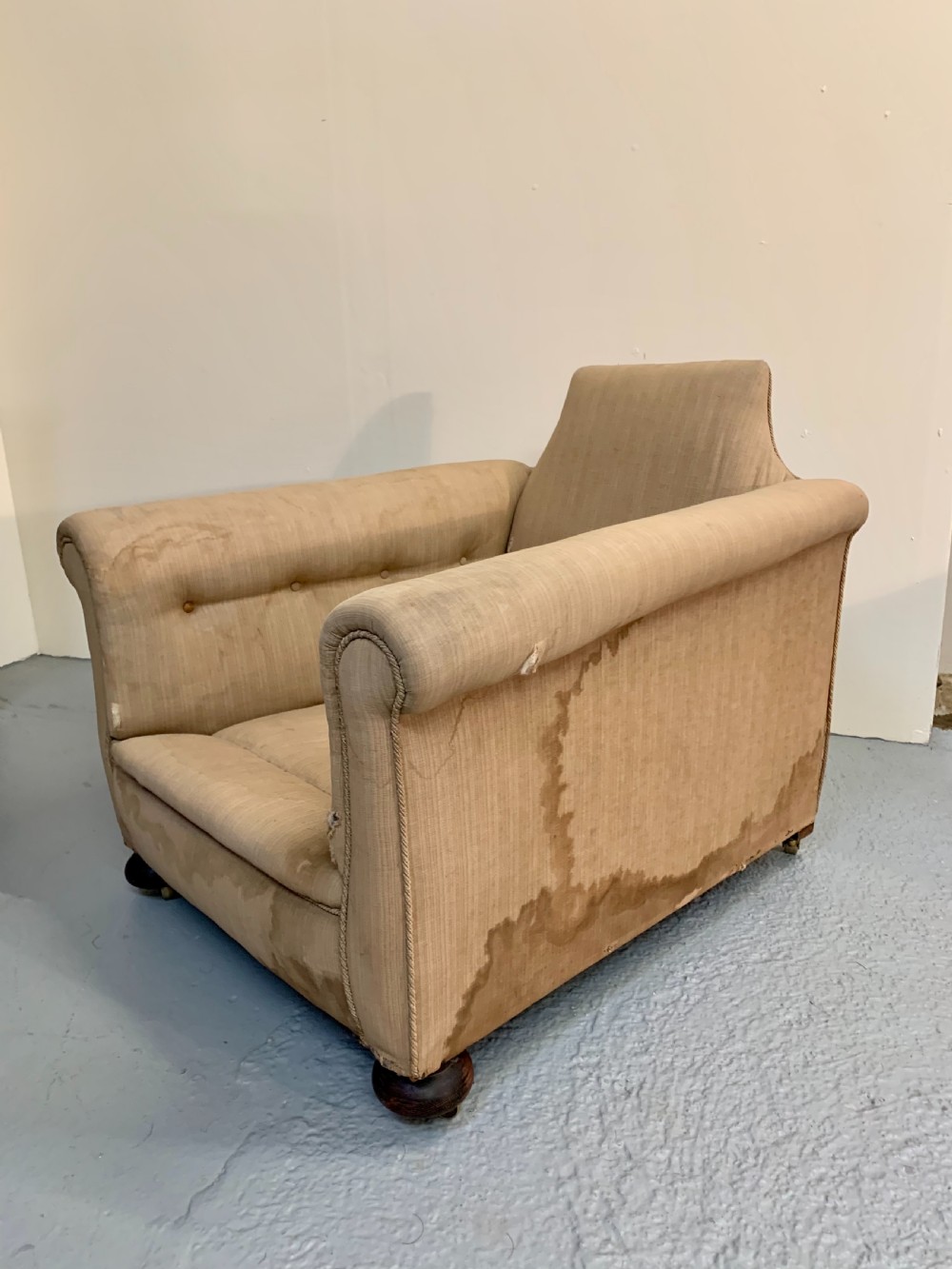 Large Maple & Co armchair  View VII