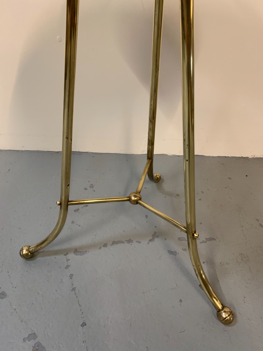 Brass occasional table View VII