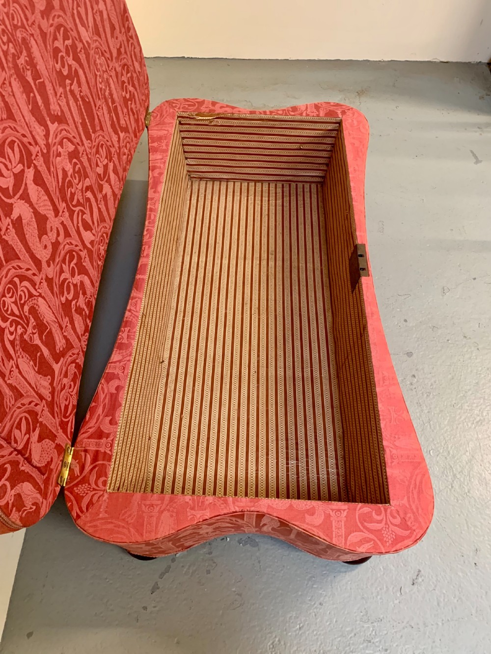 Exceptional large ottoman centre stool  View VII