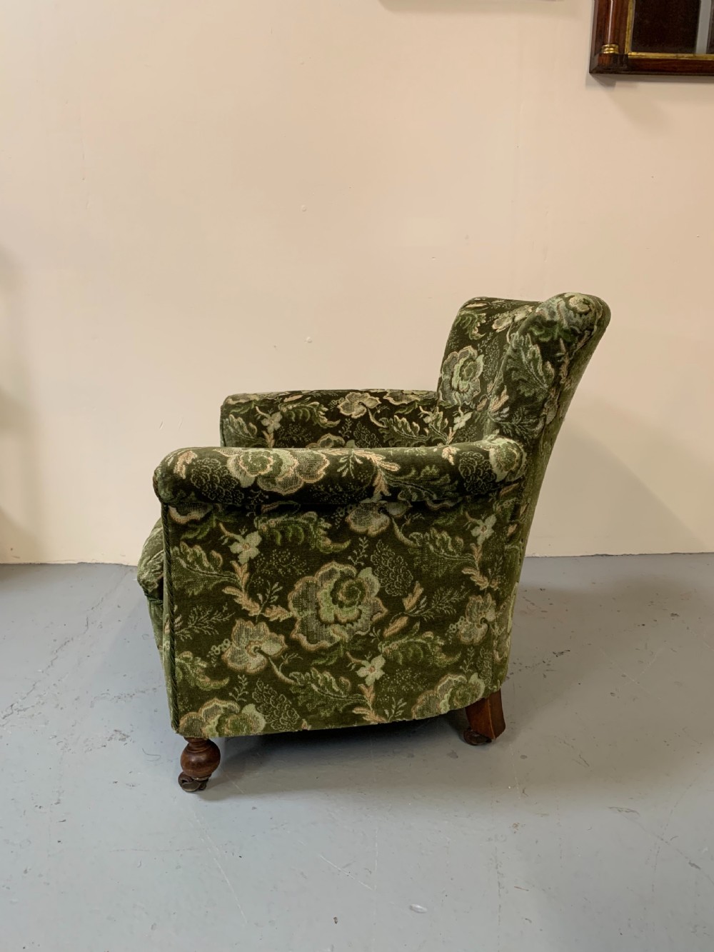 Good pair Woodstock style armchairs  View V