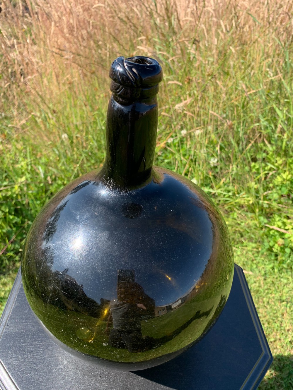 Onion shaped wine bottle  View III