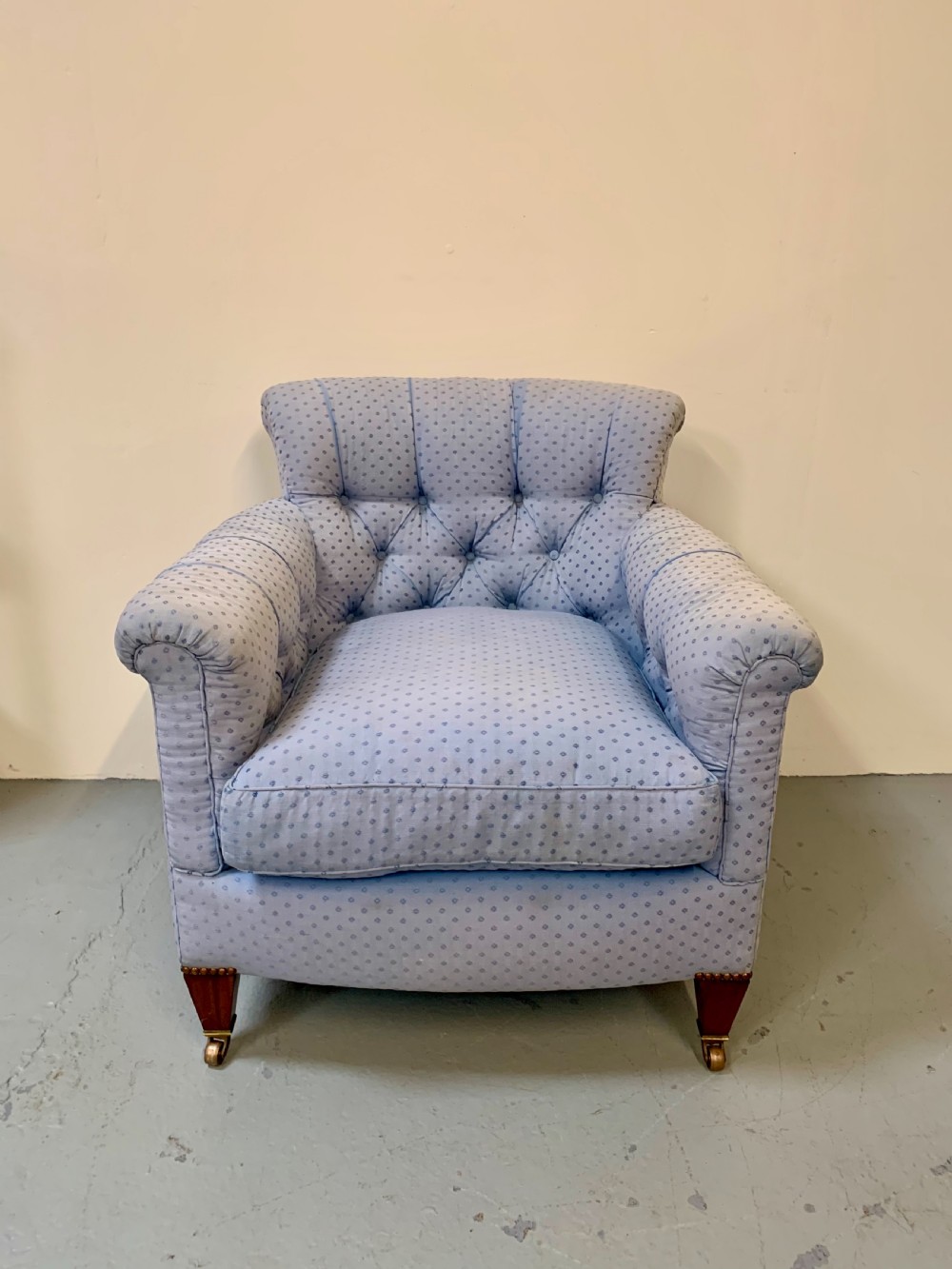 Whytock and Reid armchair  View VII
