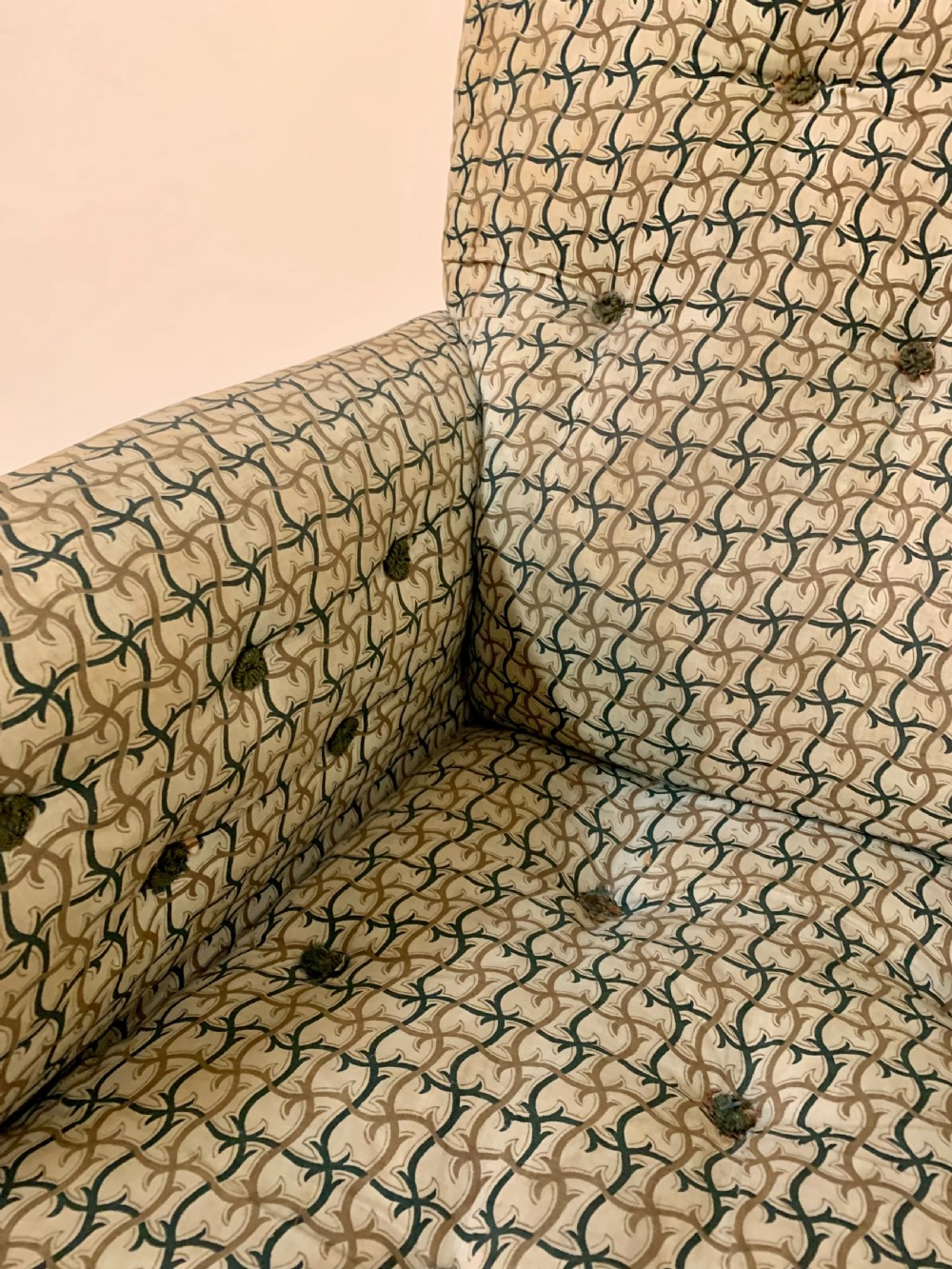 Superb library chair in the manner of Gillows  View V