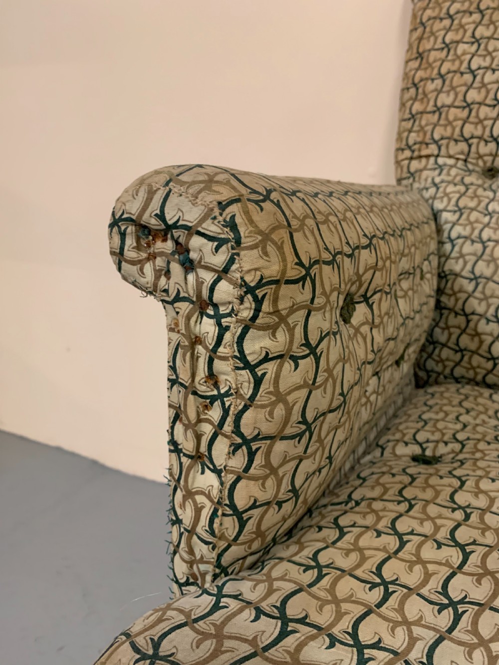 Superb library chair in the manner of Gillows  View VII