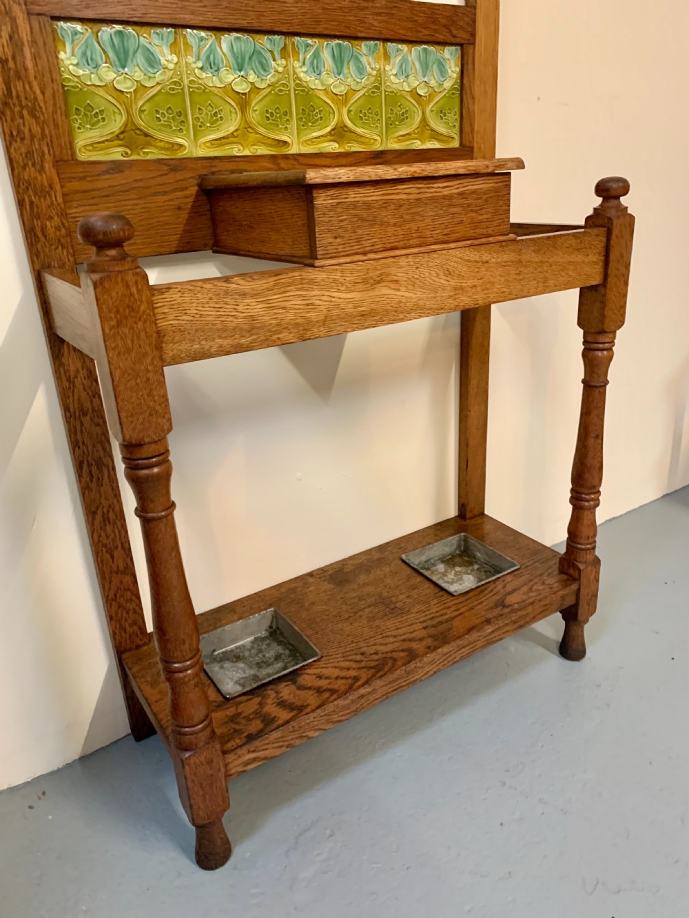 Scottish oak hallstand  View VIII