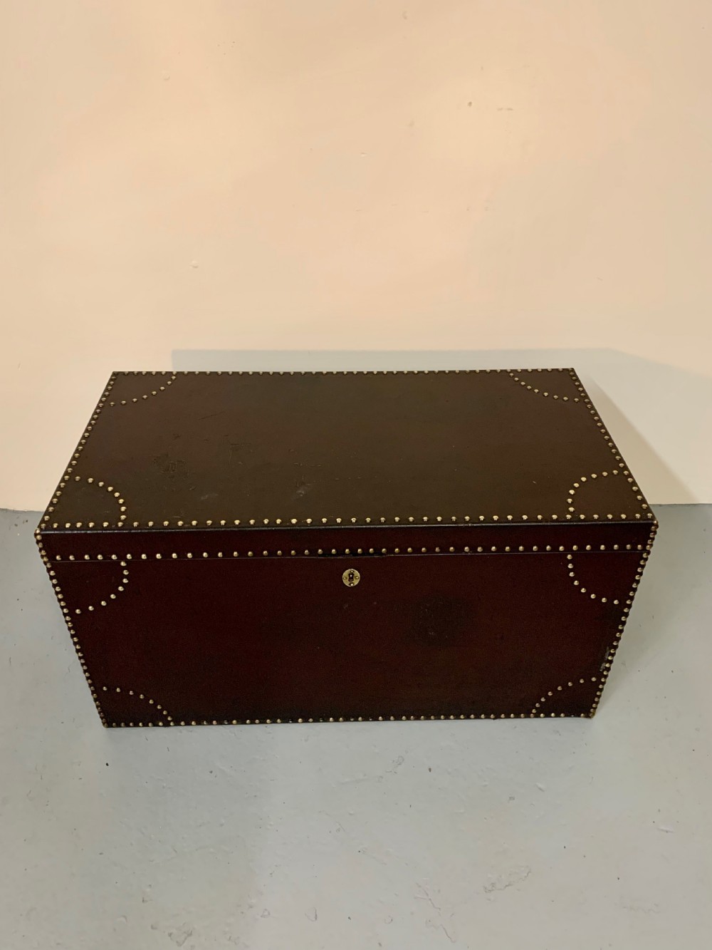 Large Scottish leather covered kist View II