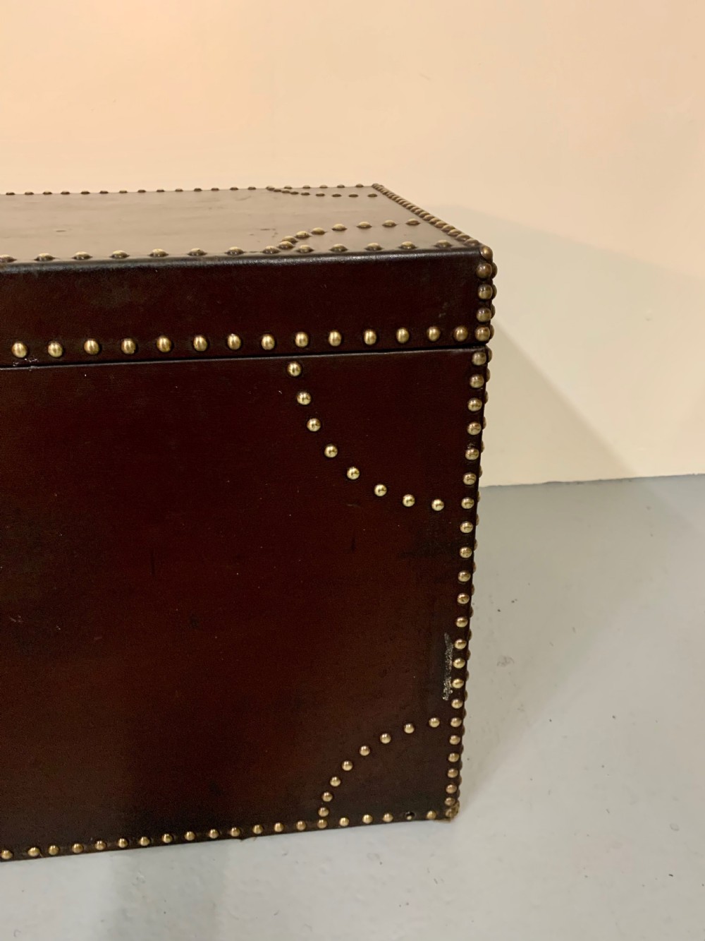 Large Scottish leather covered kist View III