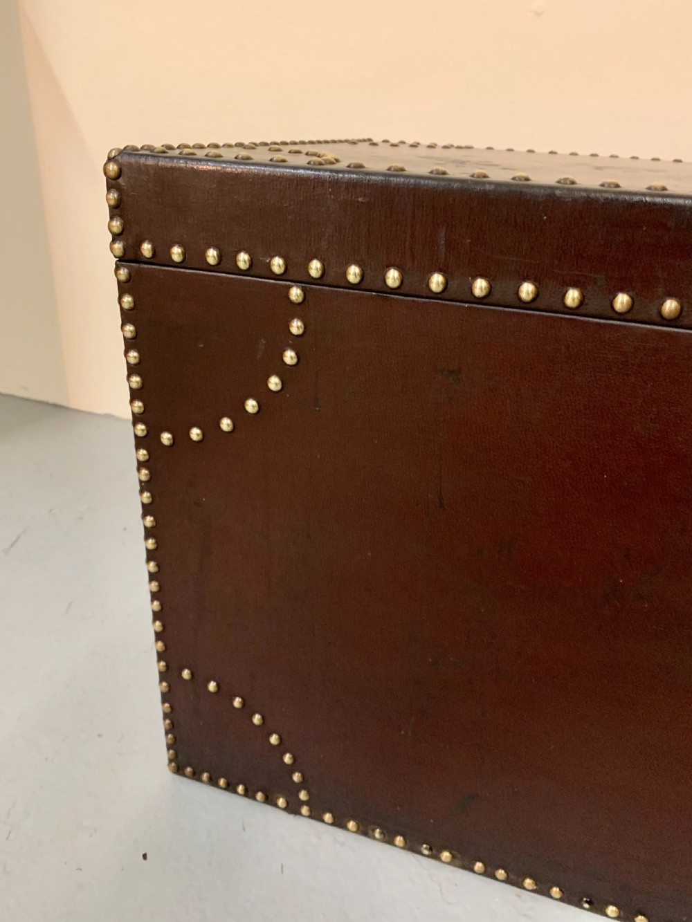 Large Scottish leather covered kist View IV