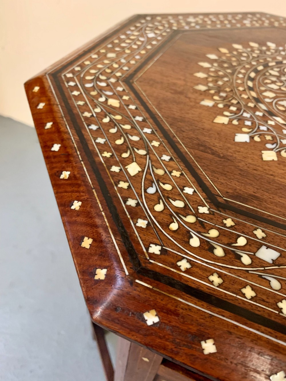 Hoshiapur table  View VIII