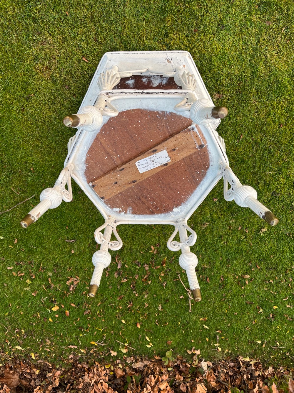 Early American wicker occasional table View VIII
