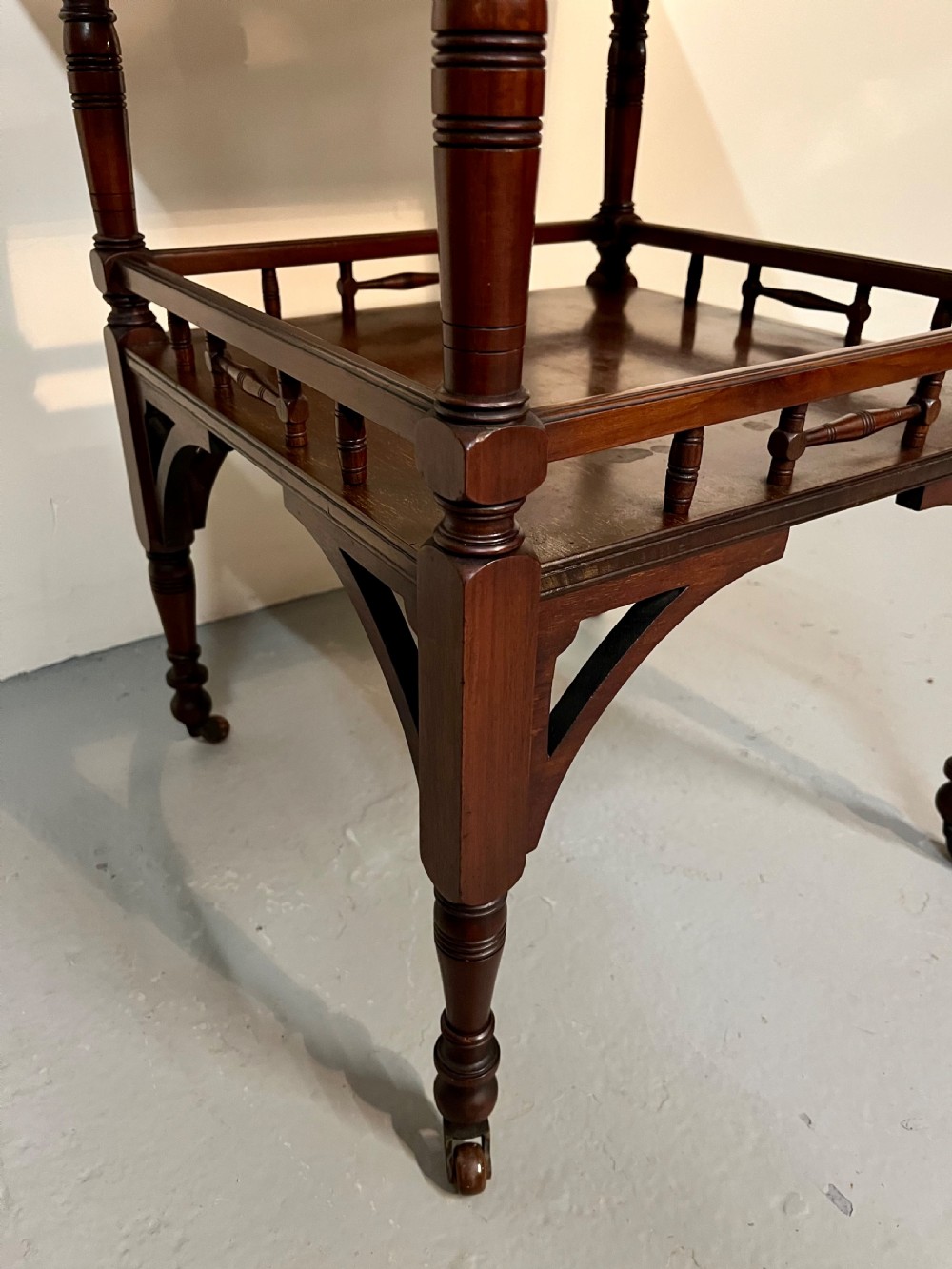 Mahogany lamp table View IV
