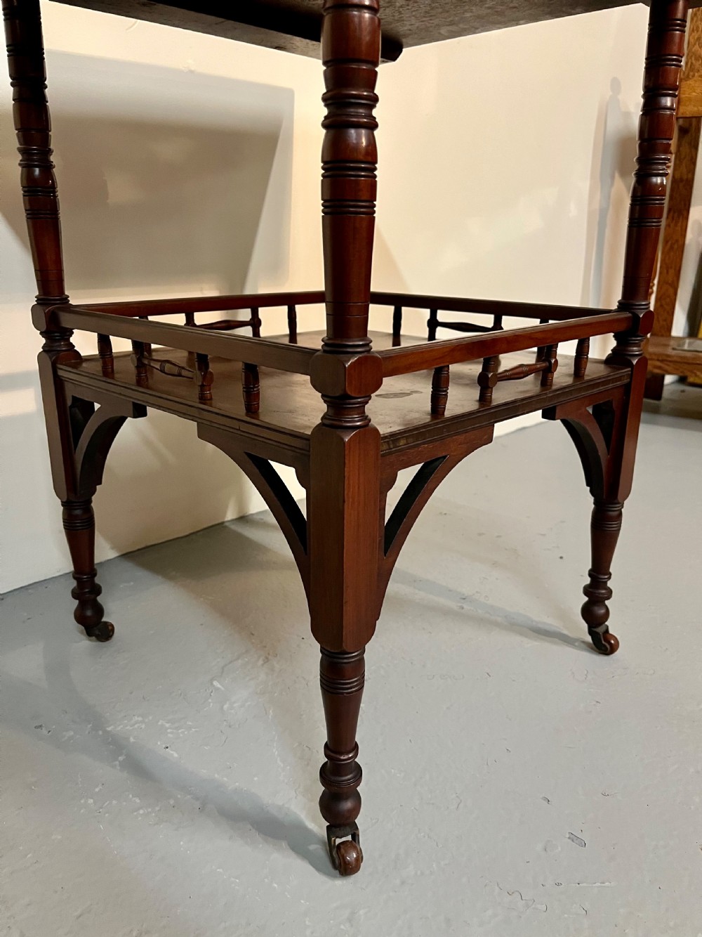 Mahogany lamp table View VII