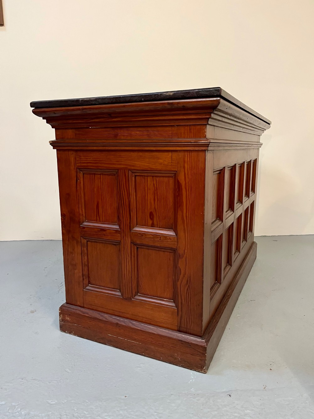 Scottish altar table View III