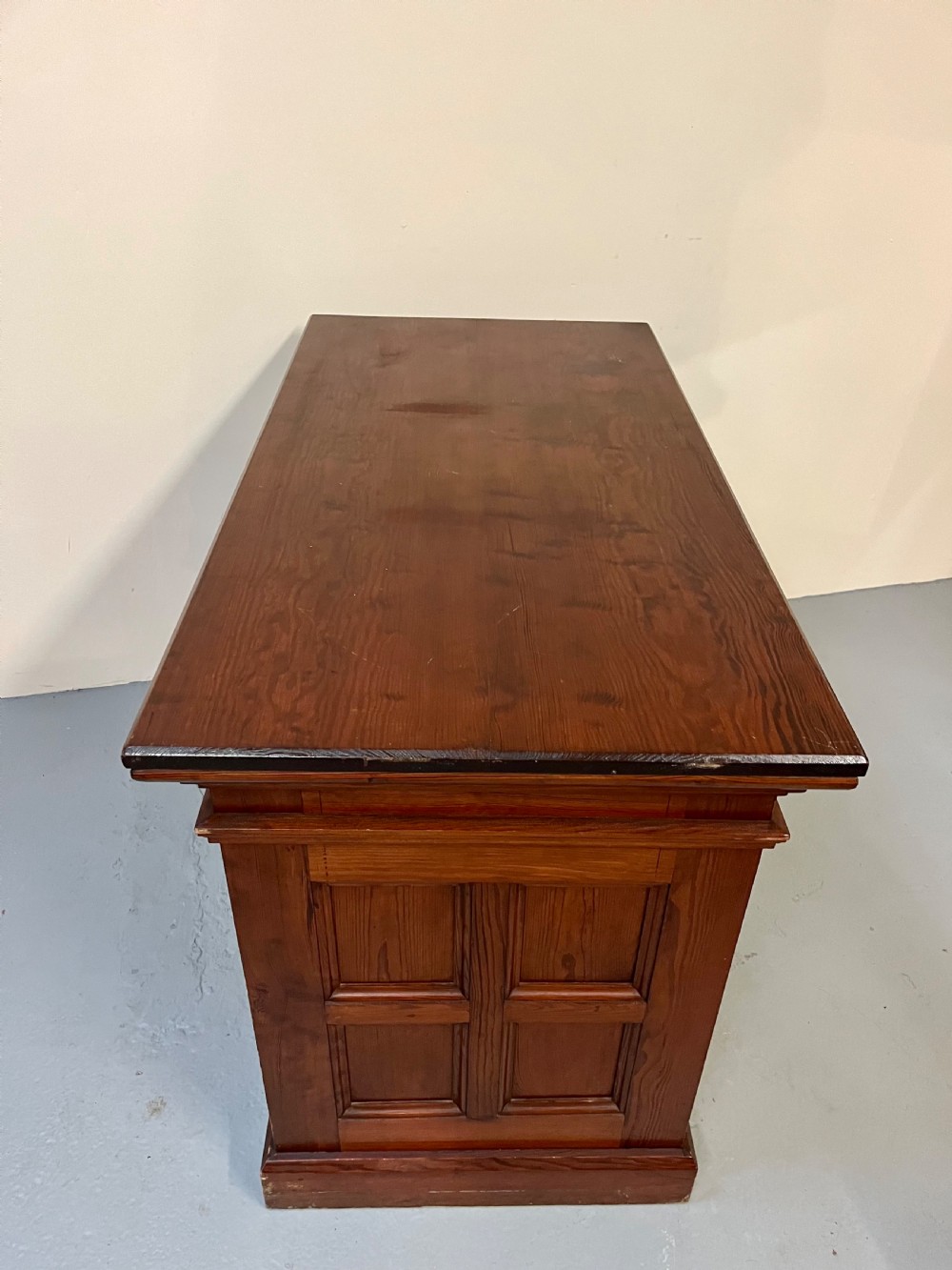 Scottish altar table View IV