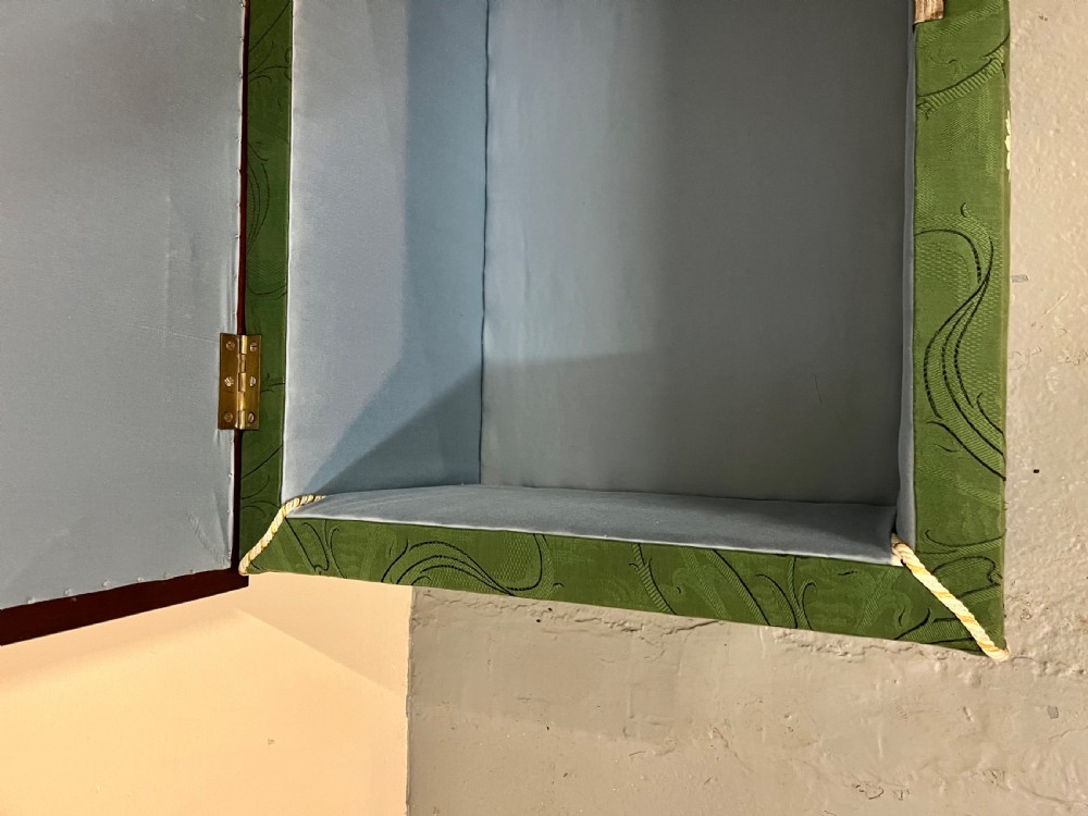 Large ottoman stool View VII