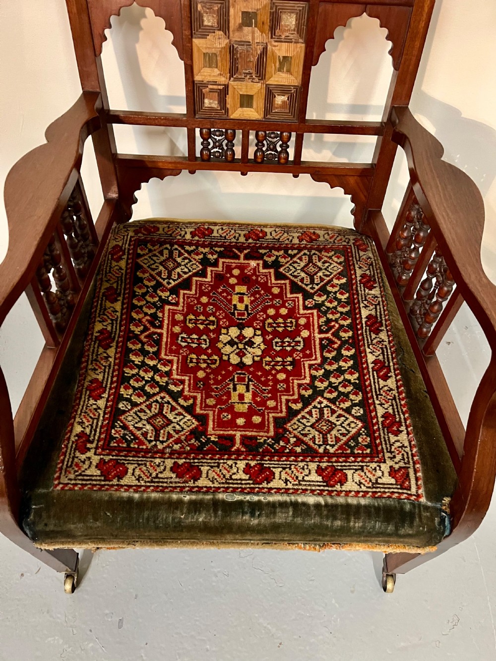 Good moorish armchair  View VI