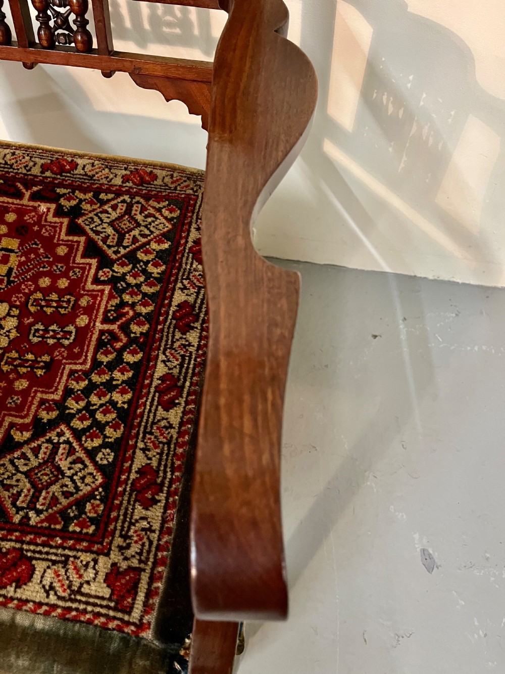 Good moorish armchair  View IX