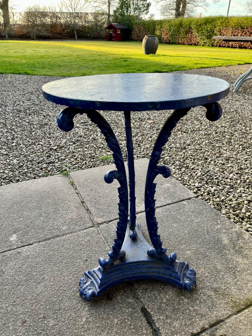 Regency cast iron garden table  View XI