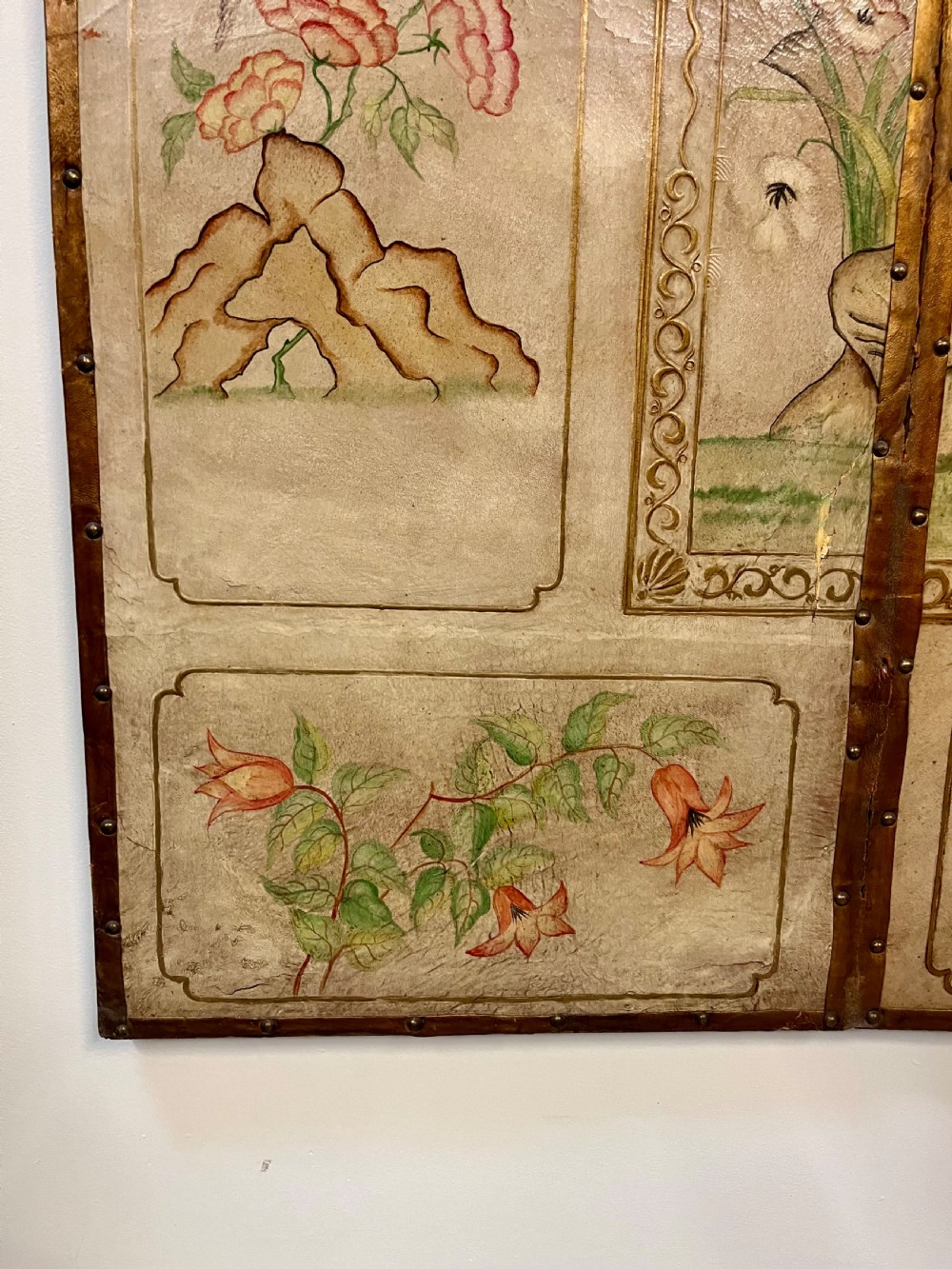 Hand painted chinoiserie leather folding screen  View VIII