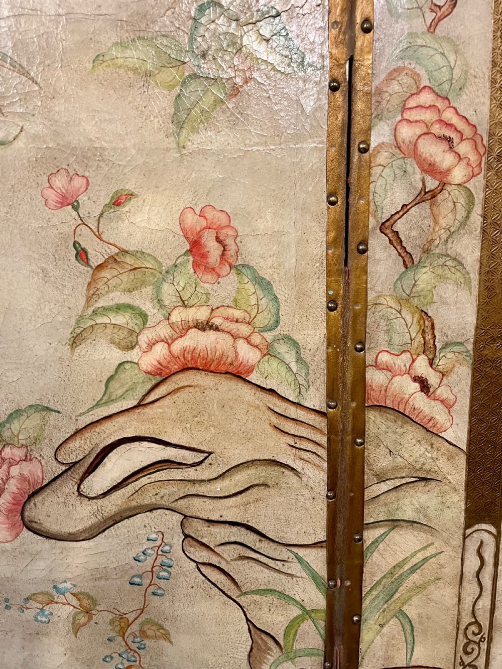 Hand painted chinoiserie leather folding screen  View X