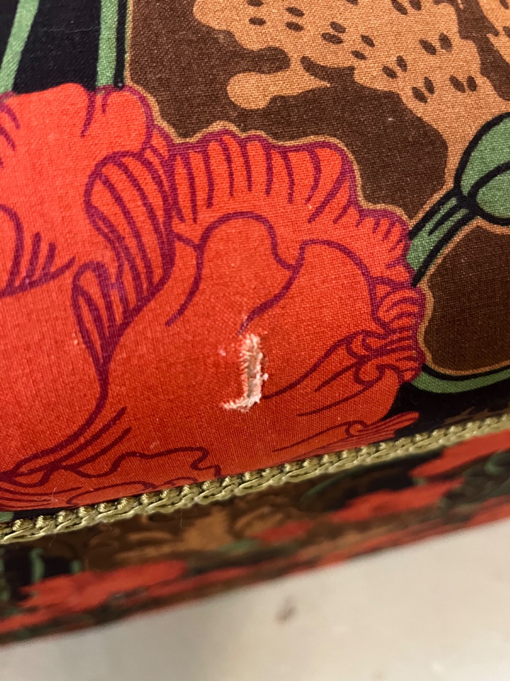 Large upholstered ottoman  View VII
